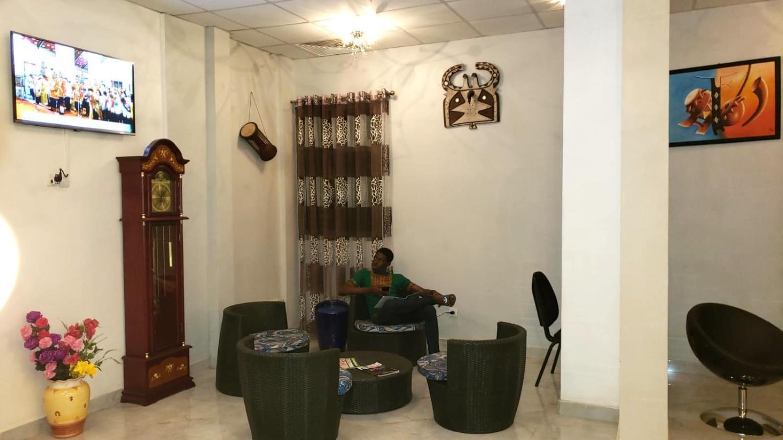 Hotel Les Fleurettes Ouagadougou Luaran gambar