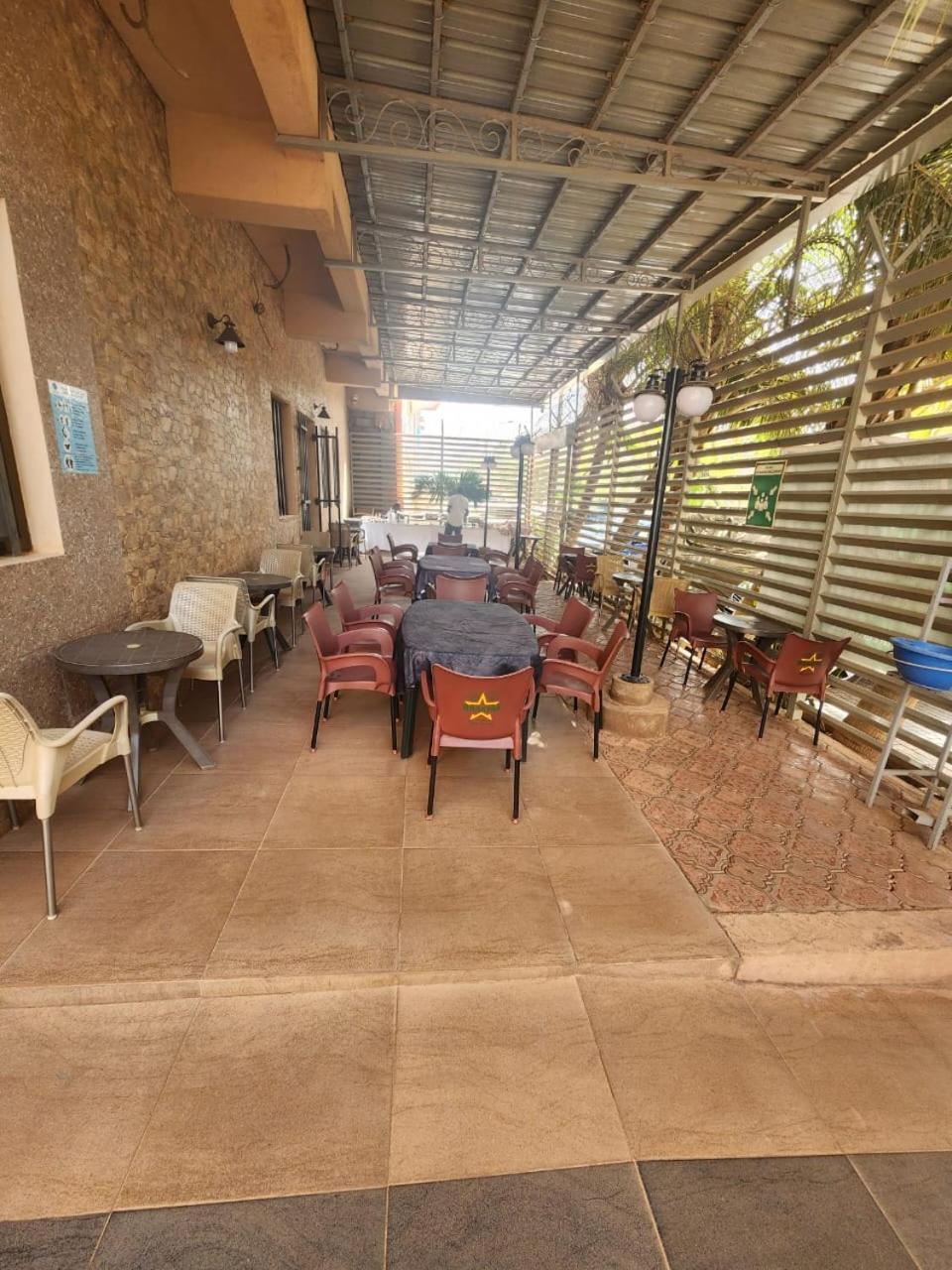 Hotel Les Fleurettes Ouagadougou Luaran gambar